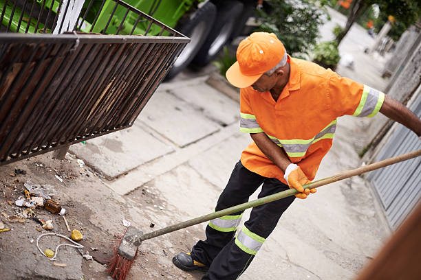 Best Garage Cleanout in Del Rey, CA